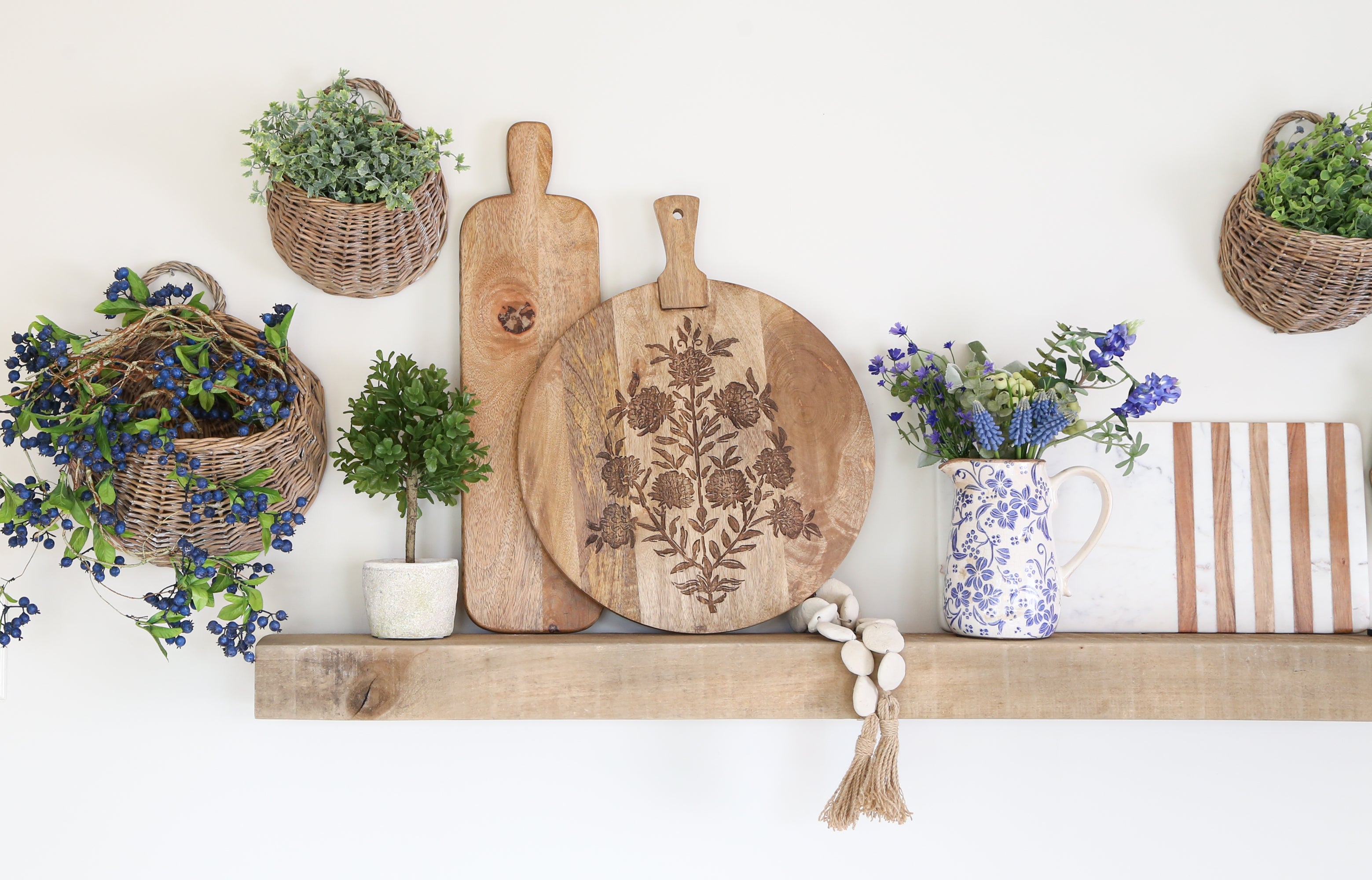 How To Make A Charcuterie Board For Easy Entertaining