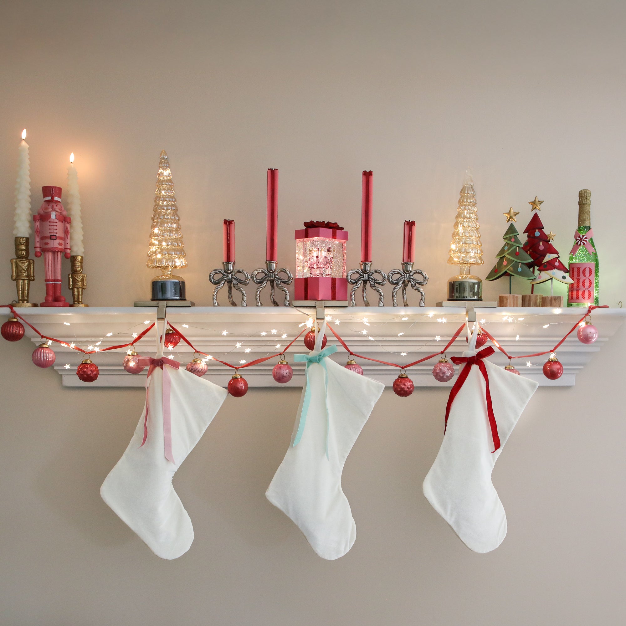 Cream Velvet Stocking with Bow, Set of 3