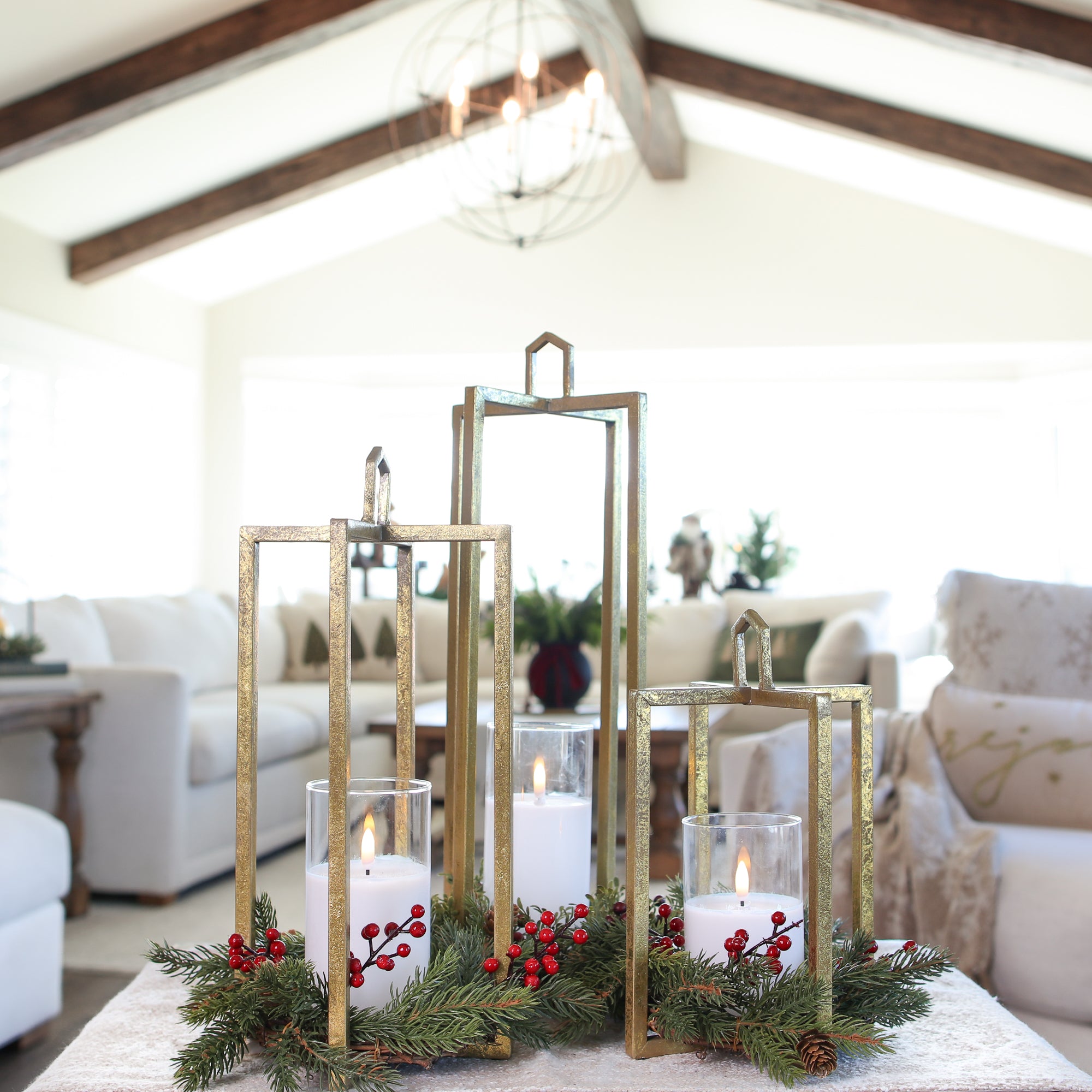 ARRANGEMENT: Mod Lantern Set with Candles and Rings