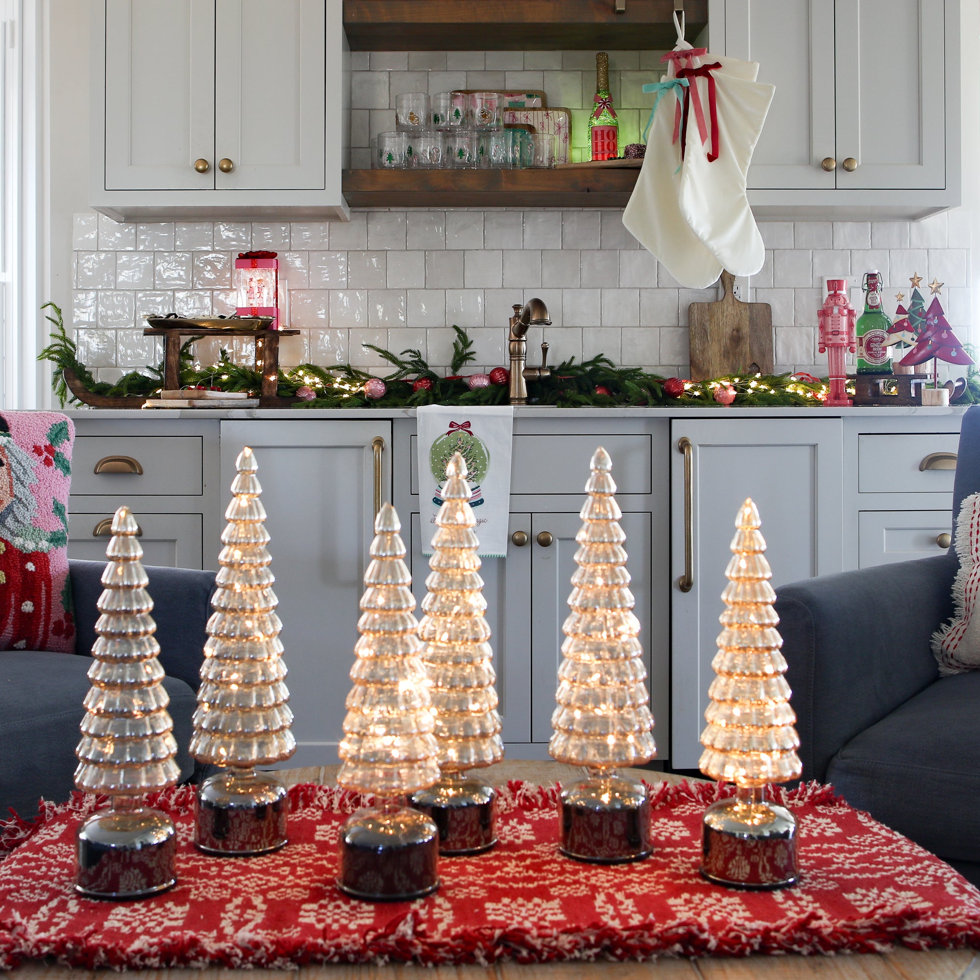 Scandinavian Woven Cotton Table Runner - Interior Delights