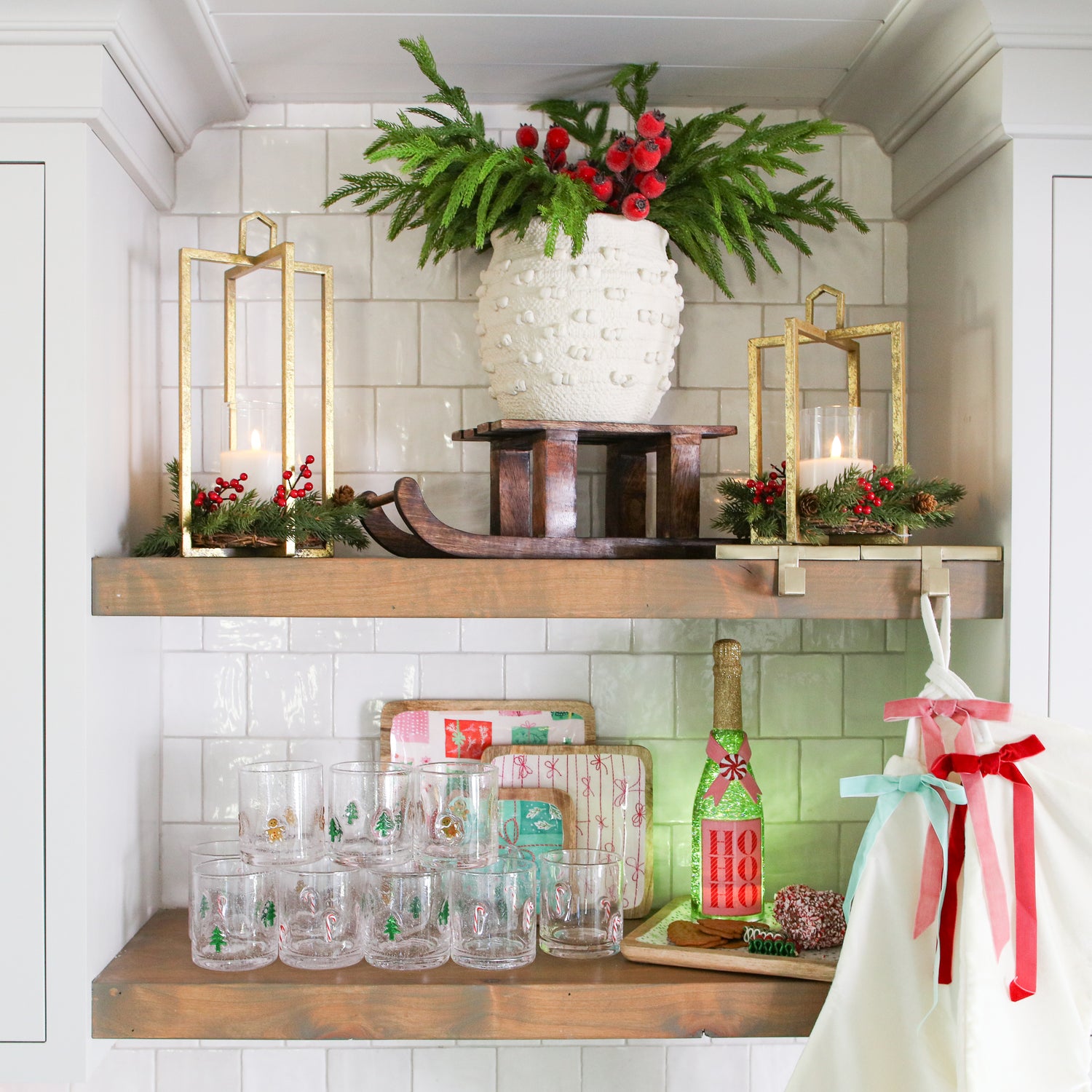 ARRANGEMENT: White Knot Vase with Red Icy Berry and Norfolk Bundle