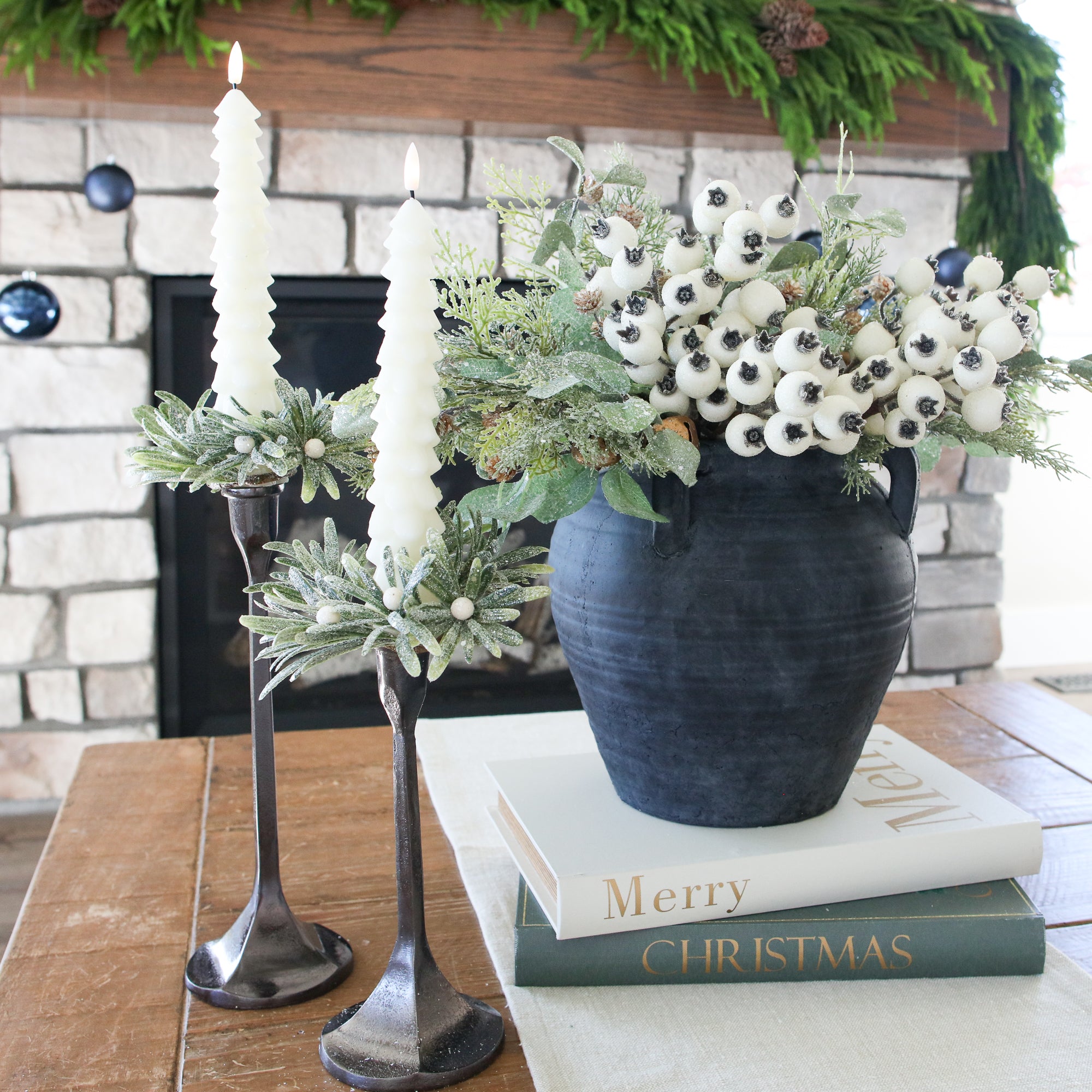 4" Mini Frosted Mistletoe Mini Ring - Interior Delights