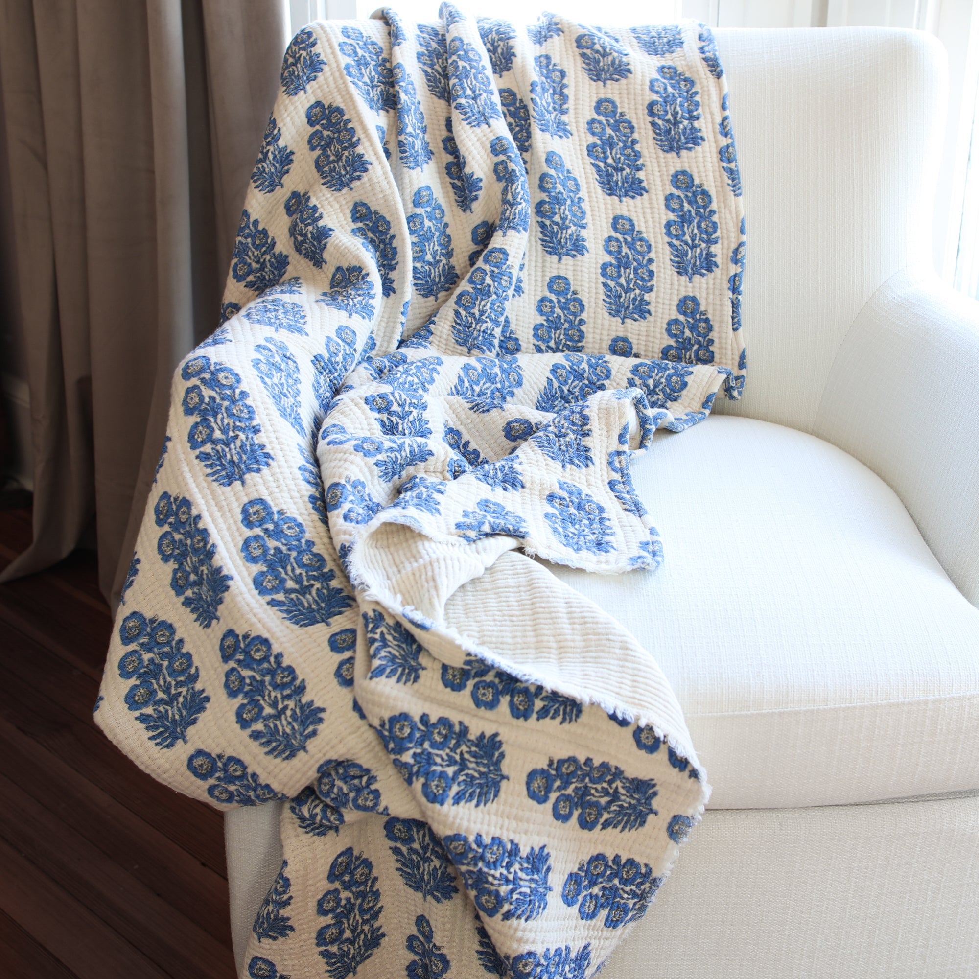 Blue Medallion Floral Throw