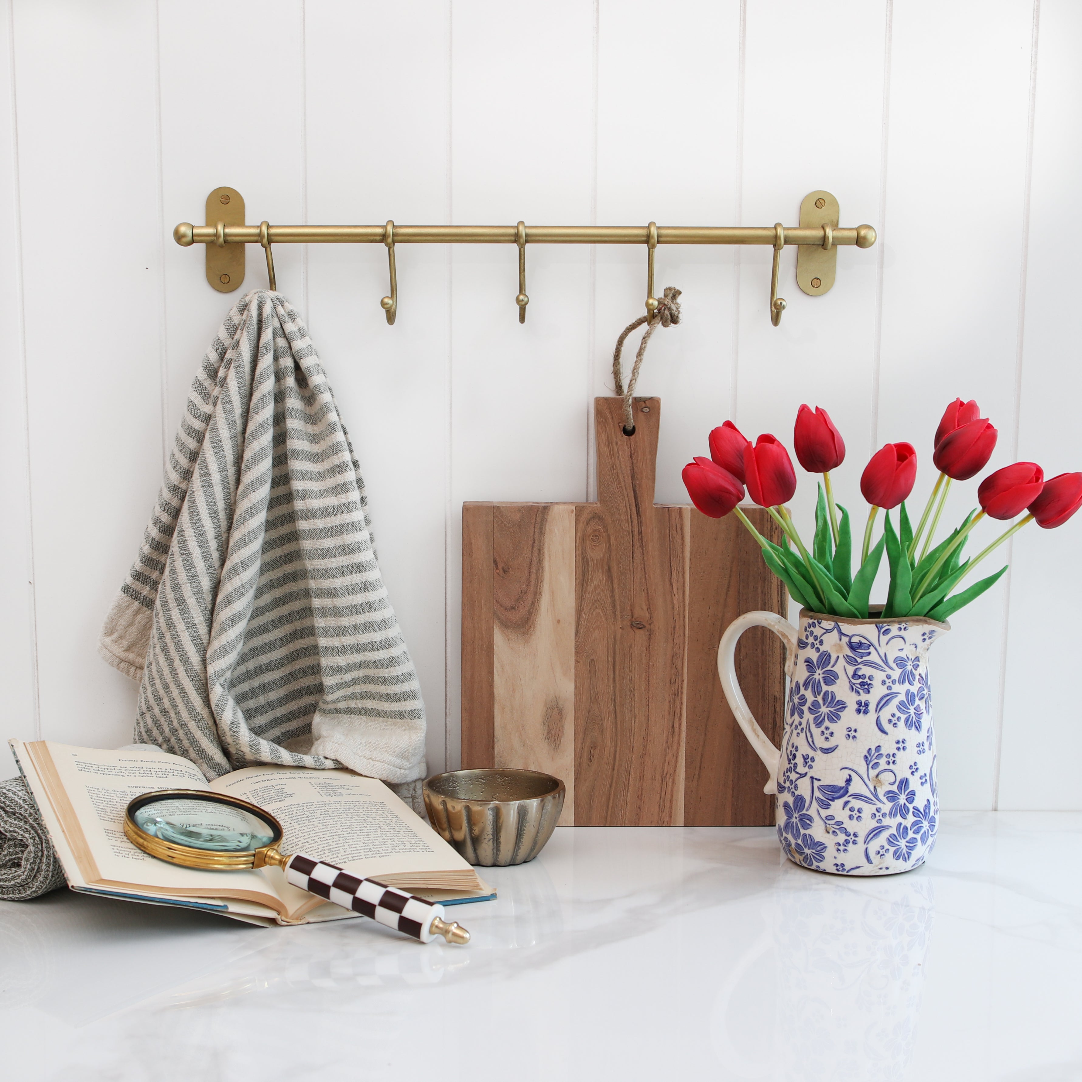 Check Handle Magnifying Glass - Interior Delights