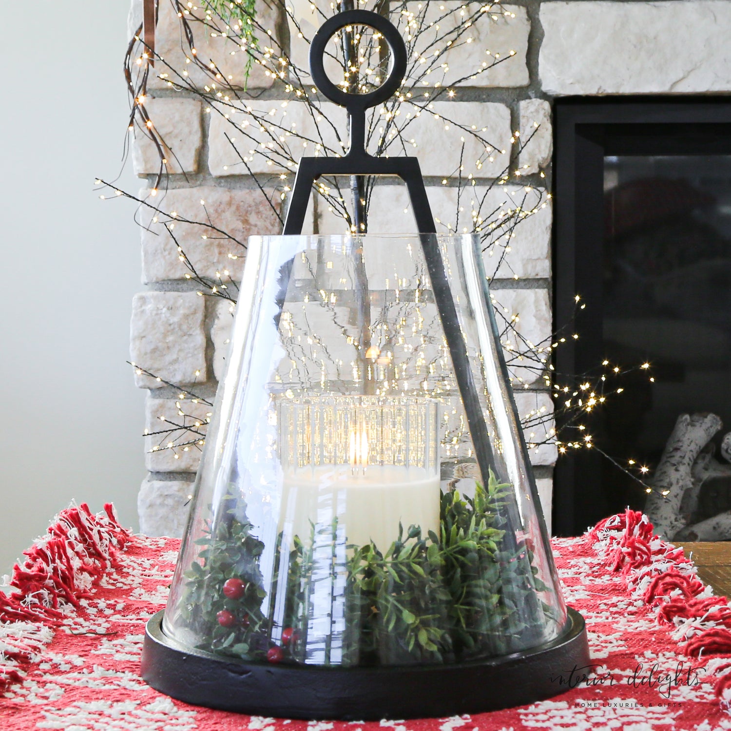 Close-up of the Scandinavian Woven Cotton Table Runner, highlighting its cozy and rustic appeal, ideal for holiday gatherings or everyday use.