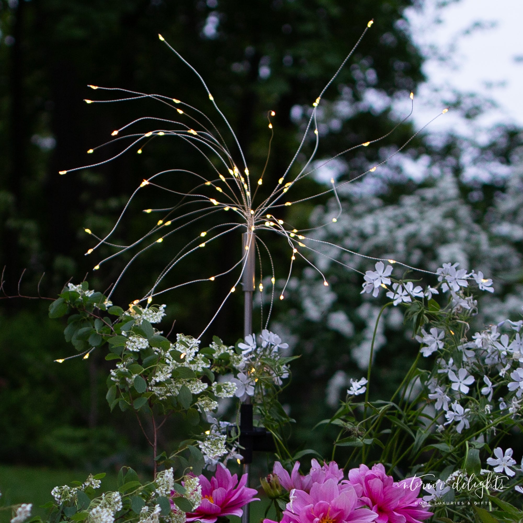 Dandelion Solar Stake Light
