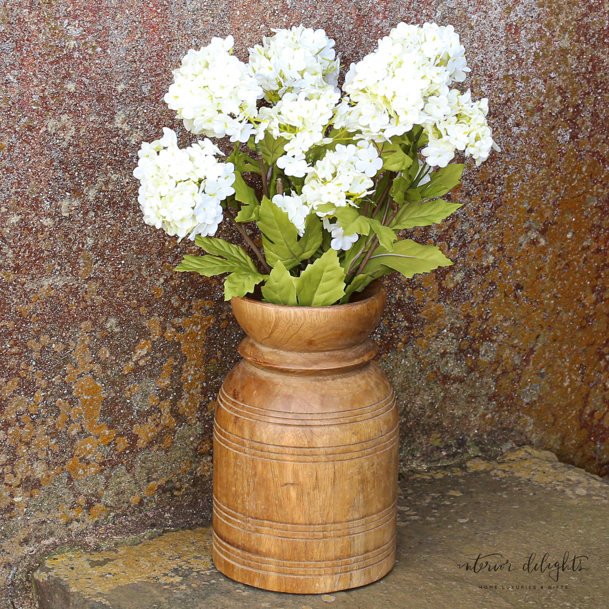 Close-up of the 27" Snowball Spray showcasing its beautiful flower details.