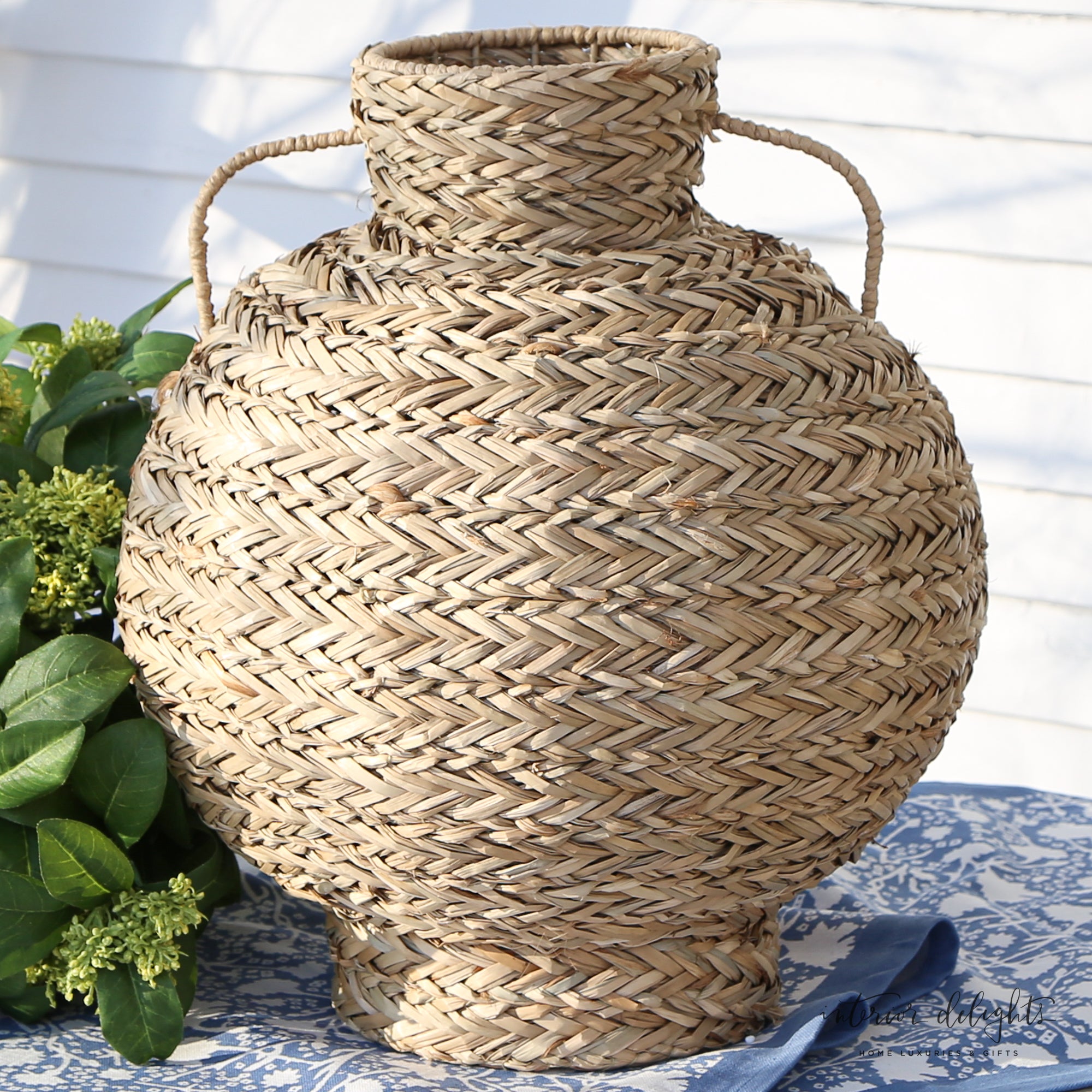 PRE ORDER Seagrass Basket Vase with Handles ETA SHIPPING WEEK OF 2/16 - Interior Delights