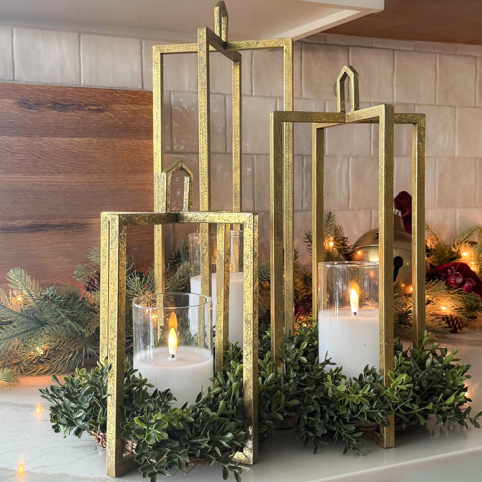 ARRANGEMENT: Gold Mod Lanterns with Flameless Candles and Boxwood Rings
