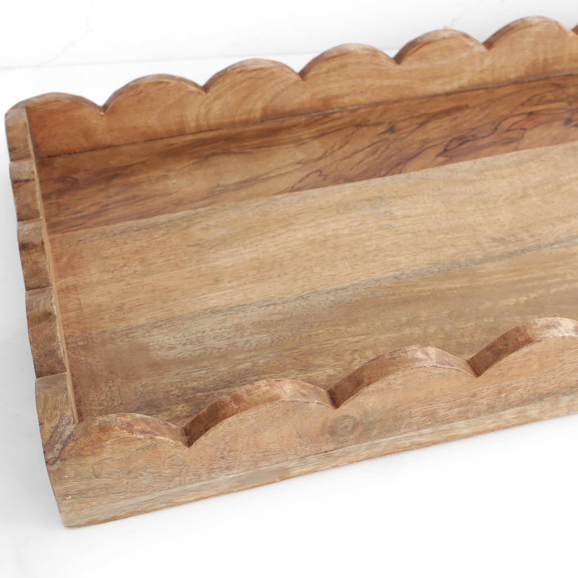 Wood Scalloped Rectangle Tray