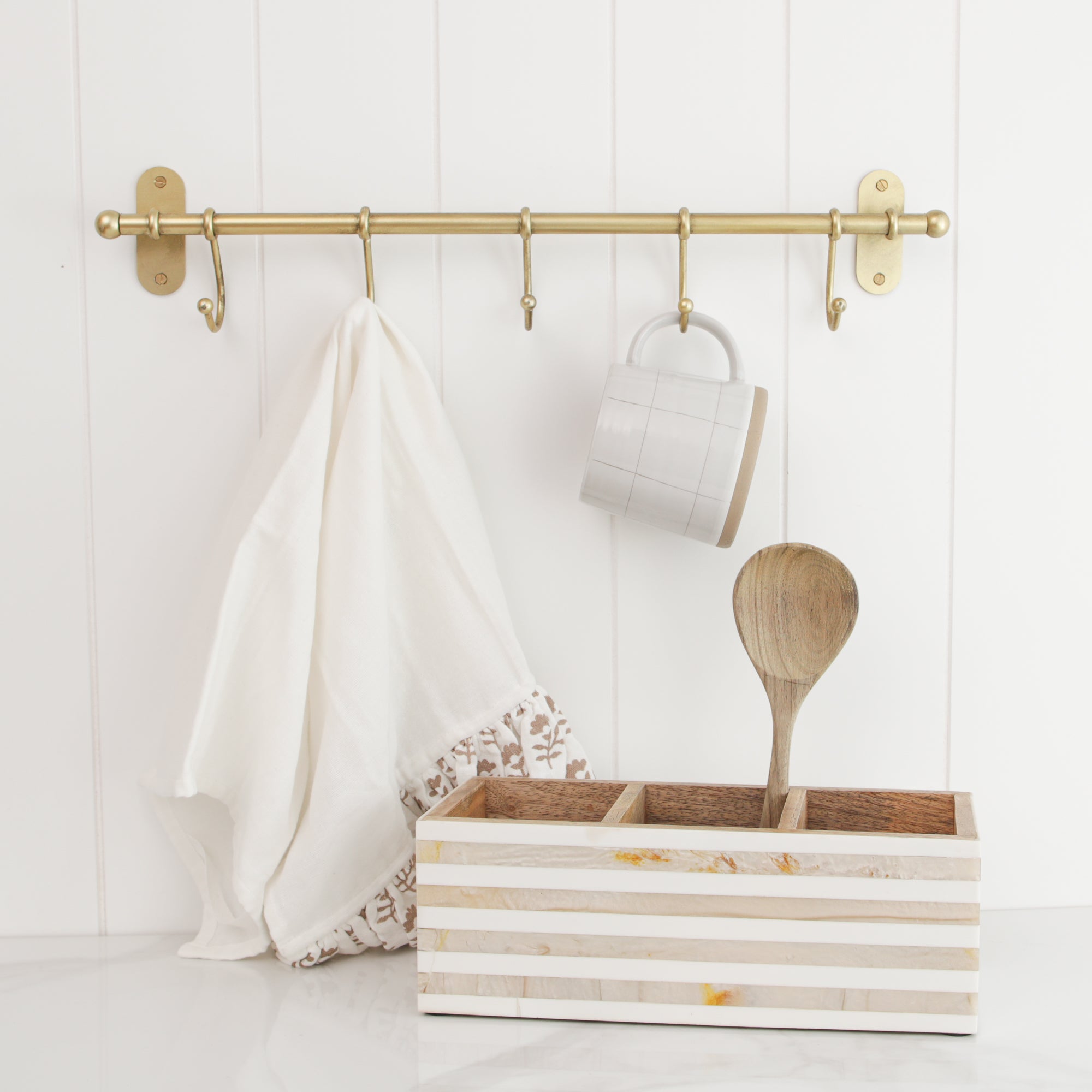 Beige Striped Resin 3 Section Caddy