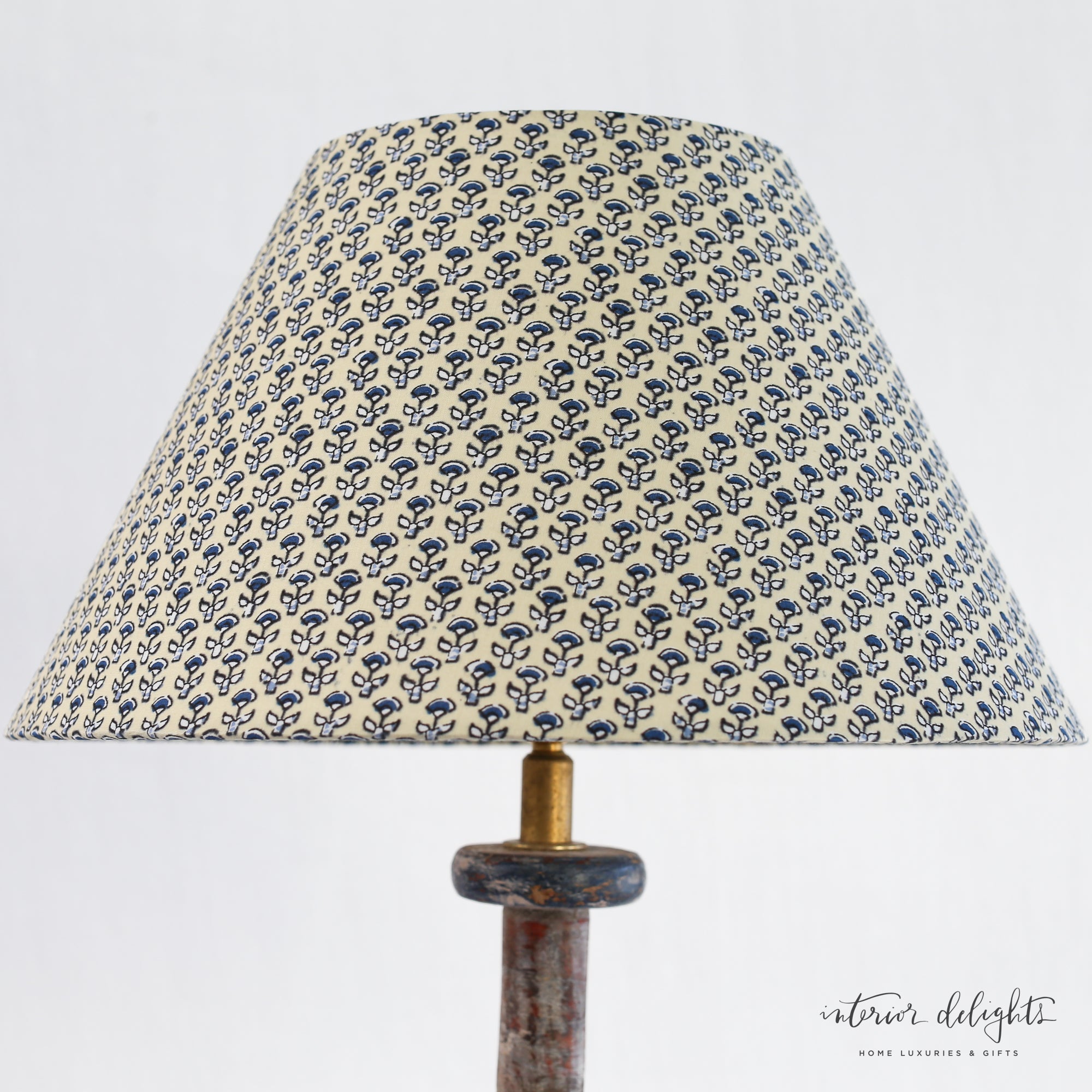 Wooden Spool Table Lamp dimensions, highlighting its height and unique base design.
