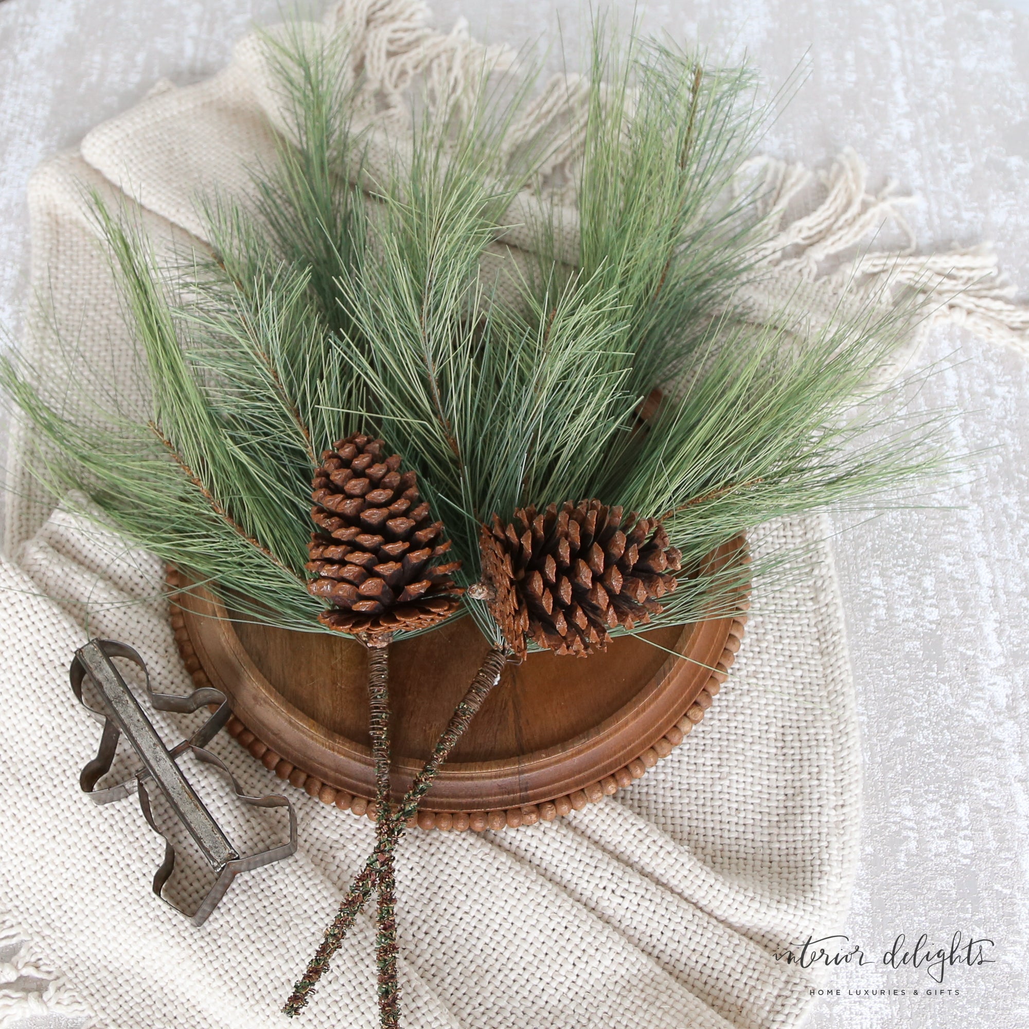 Blended Needle Pine Spray- 24in