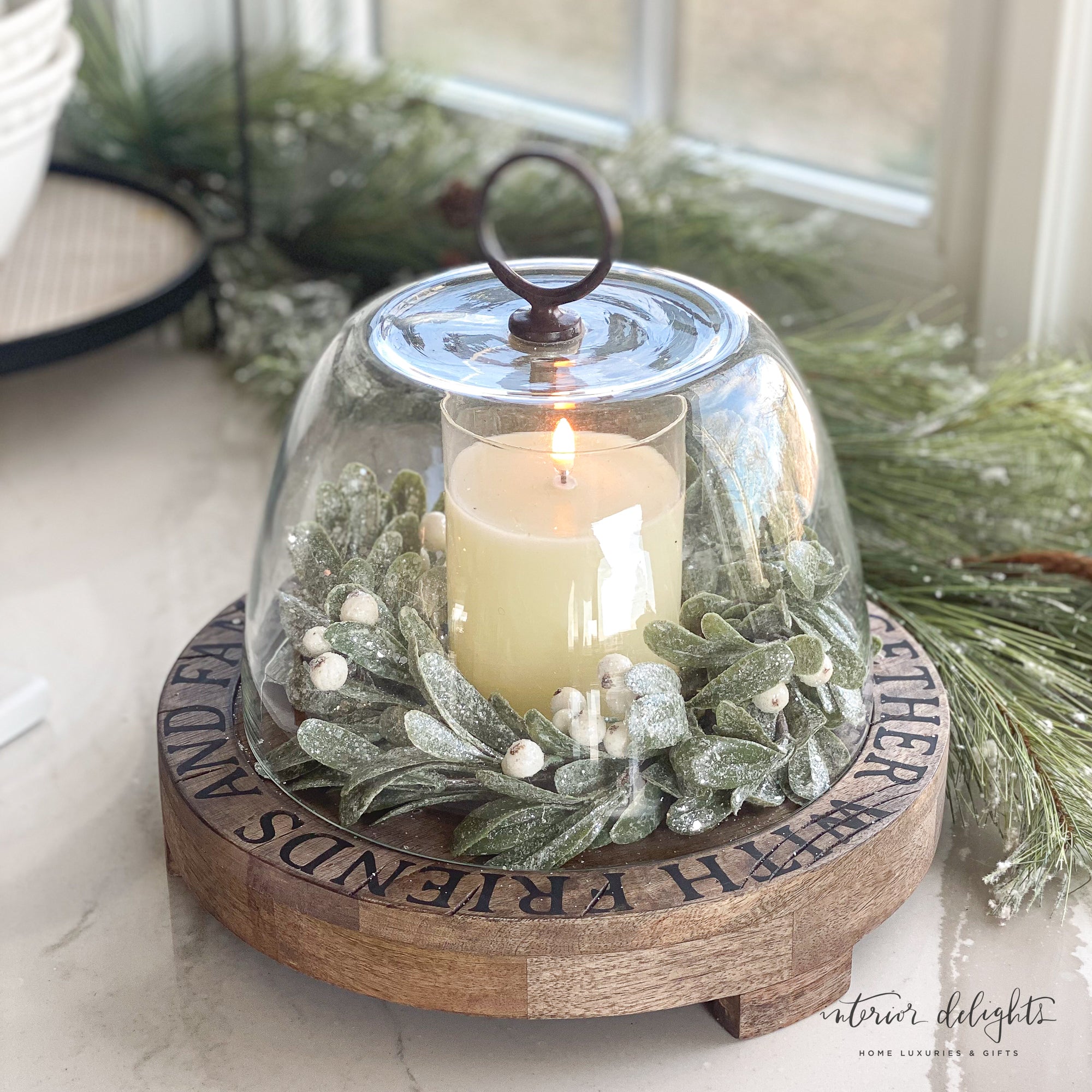 SHOP THE LOOK BUNDLE: MISTLETOE FLAMELESS CANDLE BUNDLE