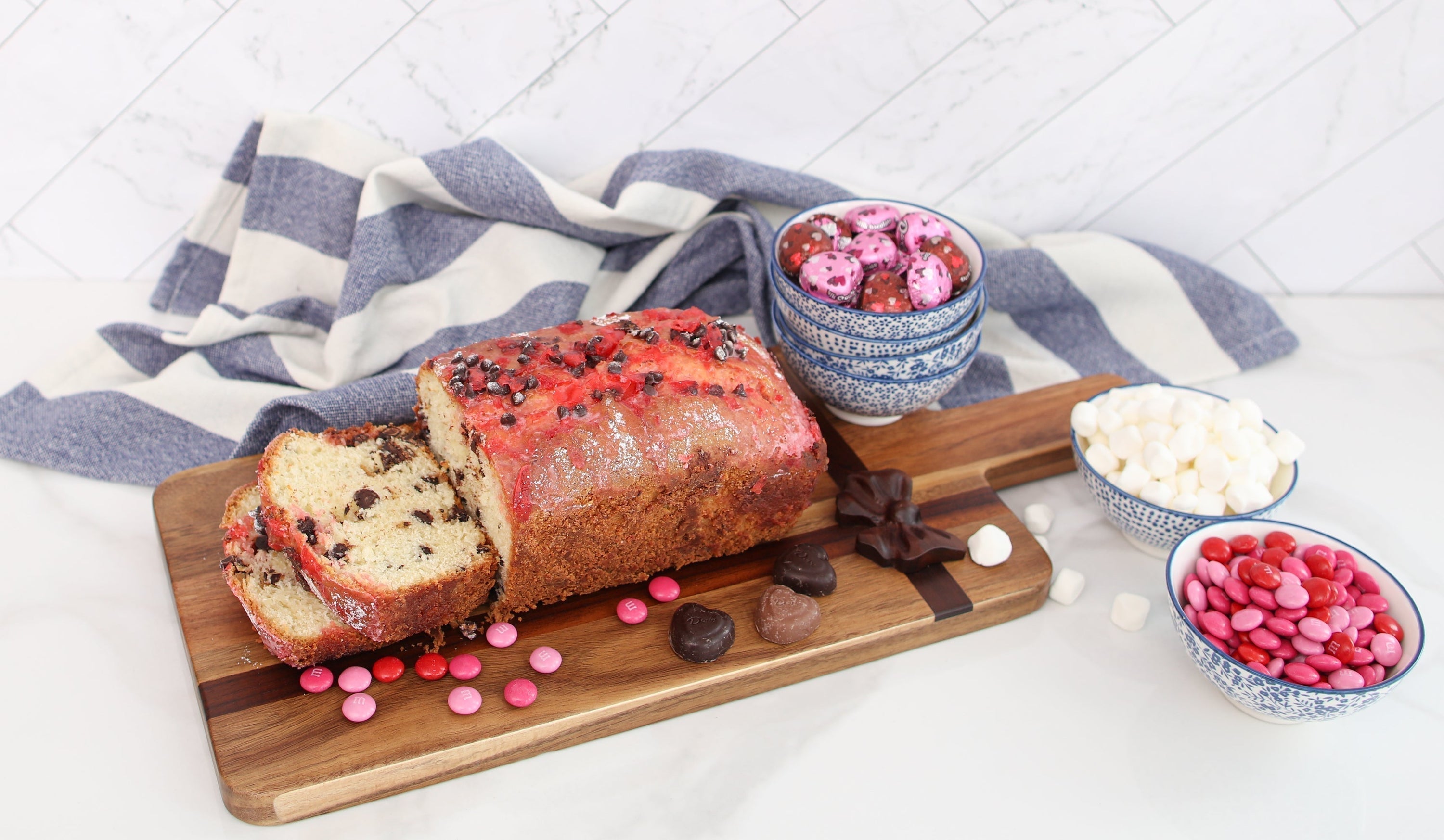 Effortless Valentine Hosting & An Easy Recipe