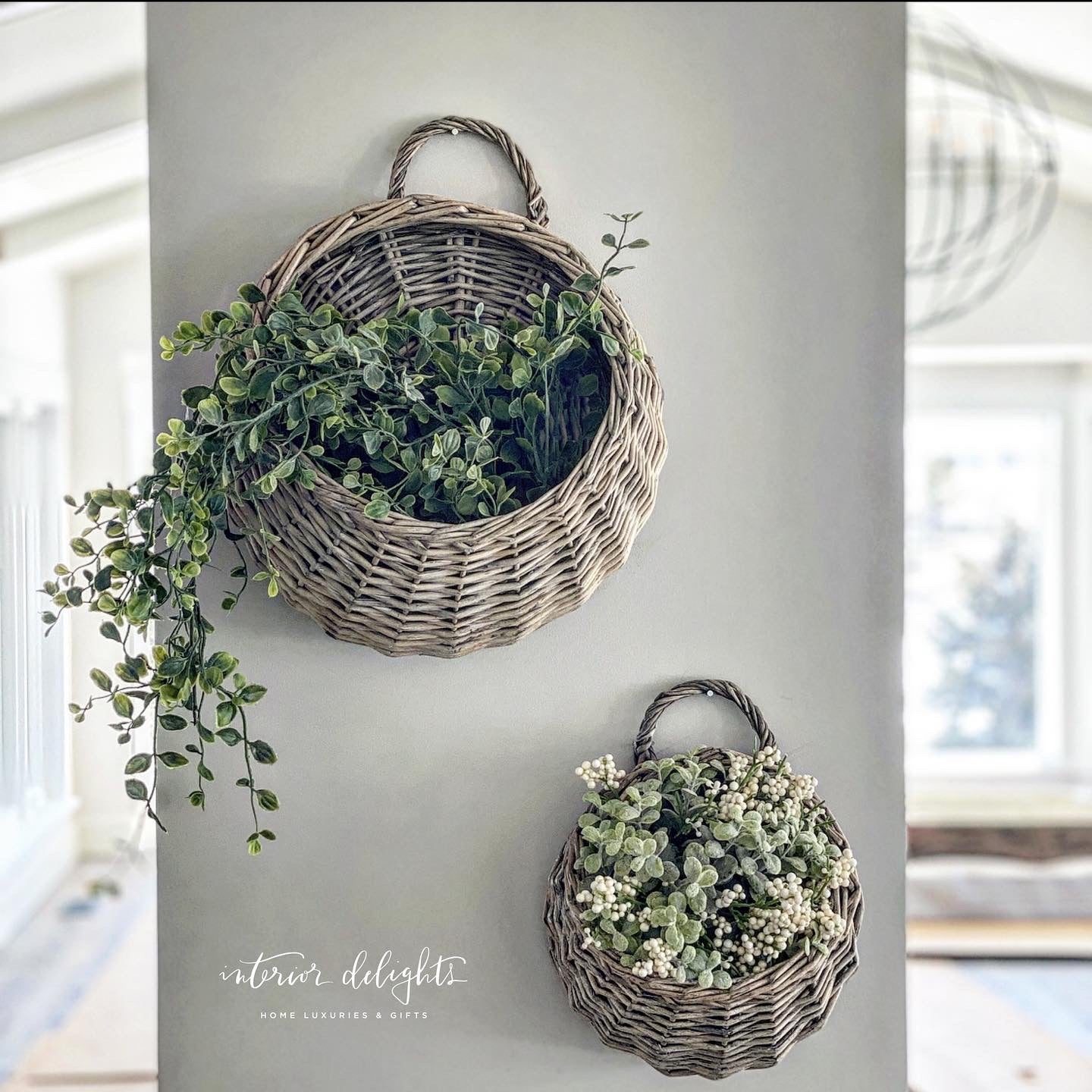 Set of 2 Round Willow Baskets - Interior Delights