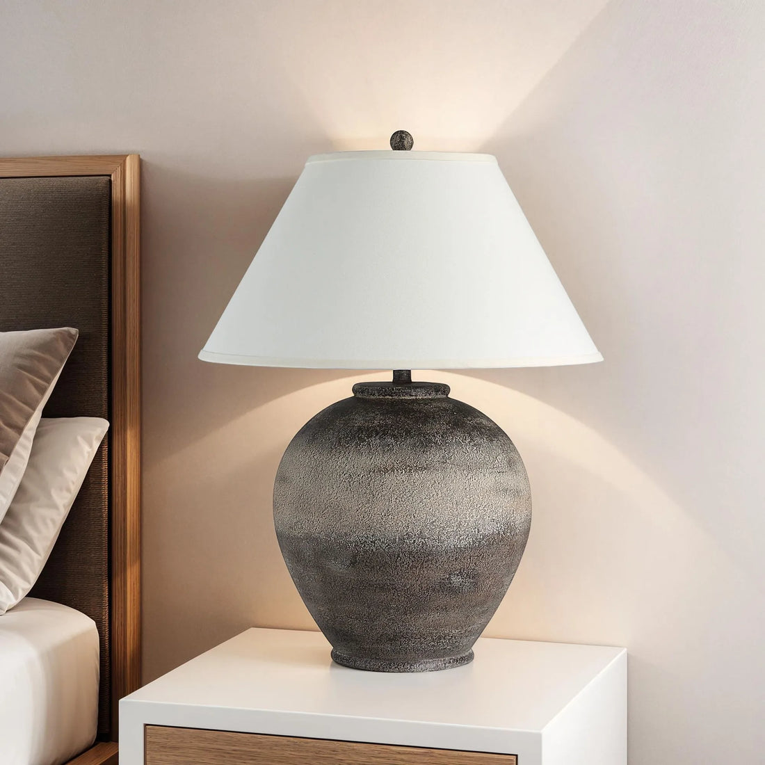 Bronce Dark Brown Textured Table Lamp