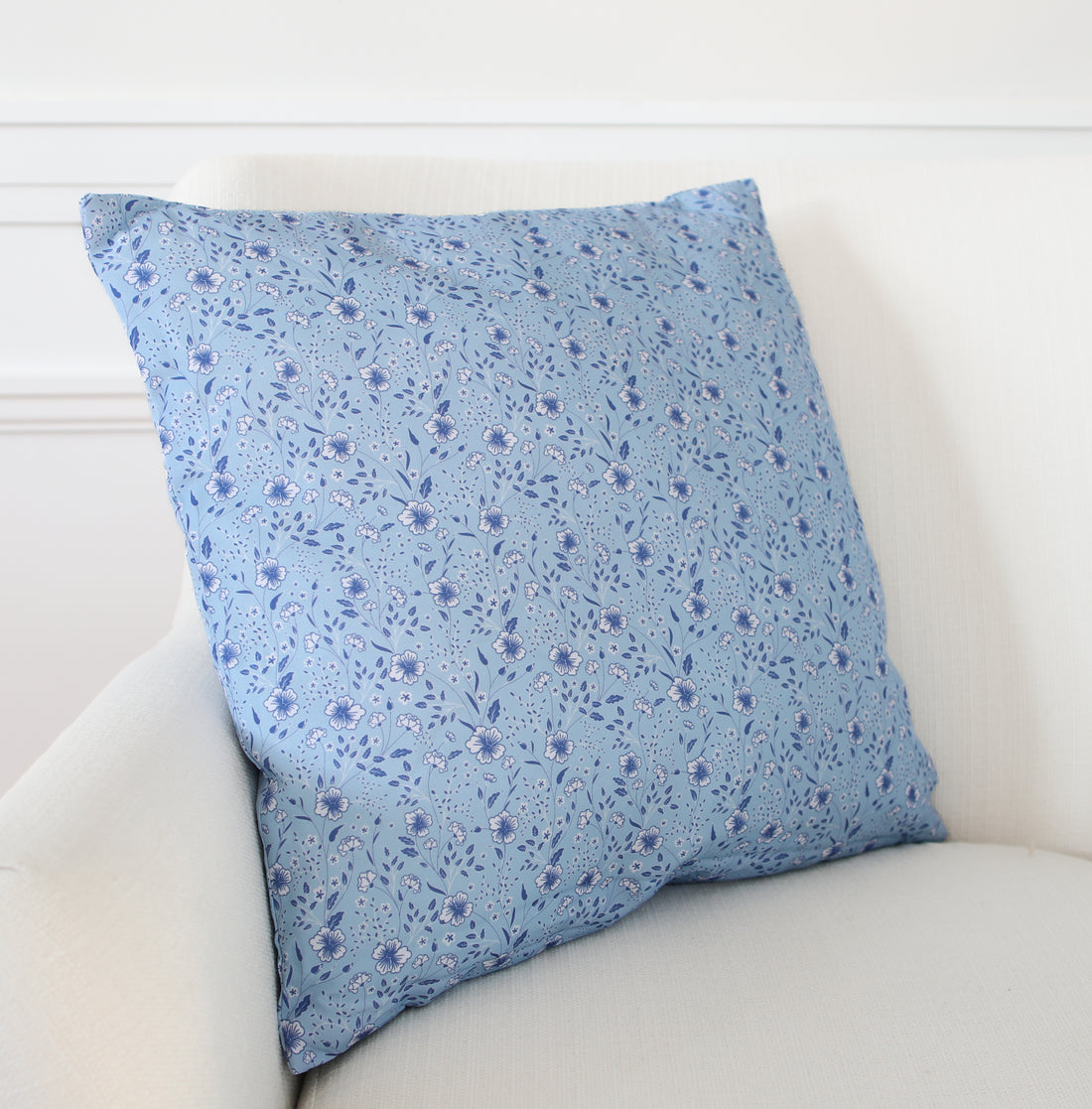 Blue Indoor/Outdoor Garden Pillow