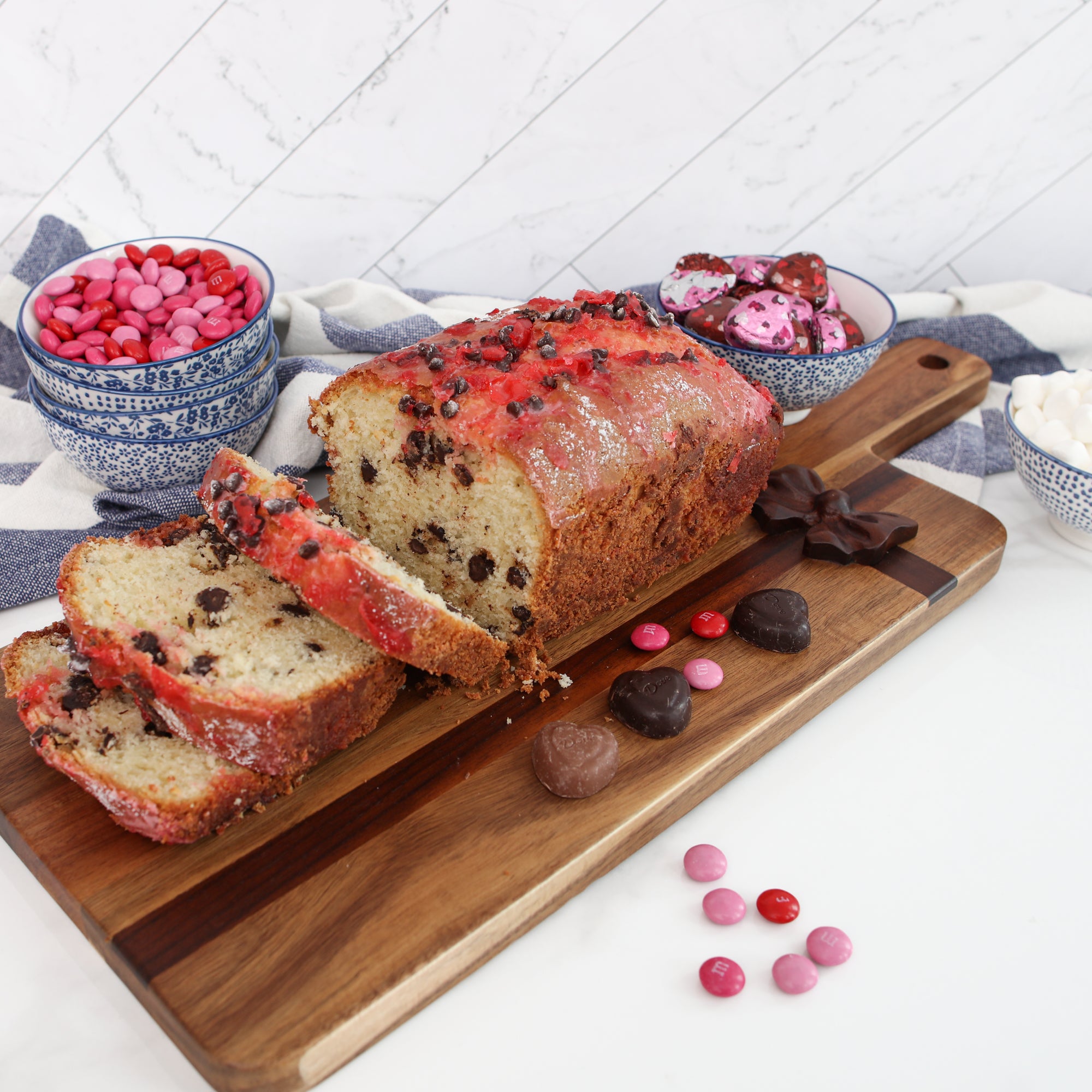 Rectangle Acacia Board with Bow - Interior Delights