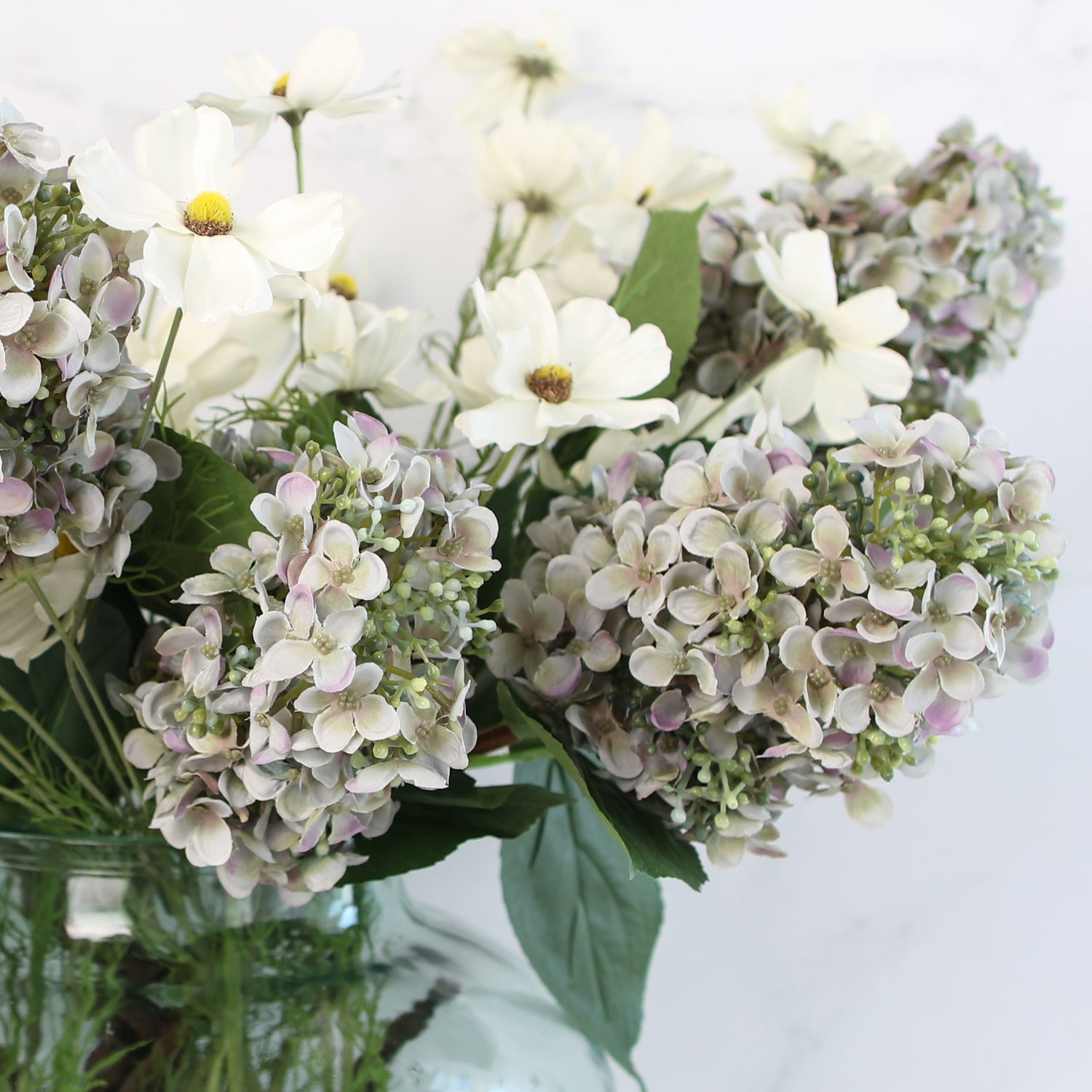 34" Lavender Hydrangea Stem - Interior Delights