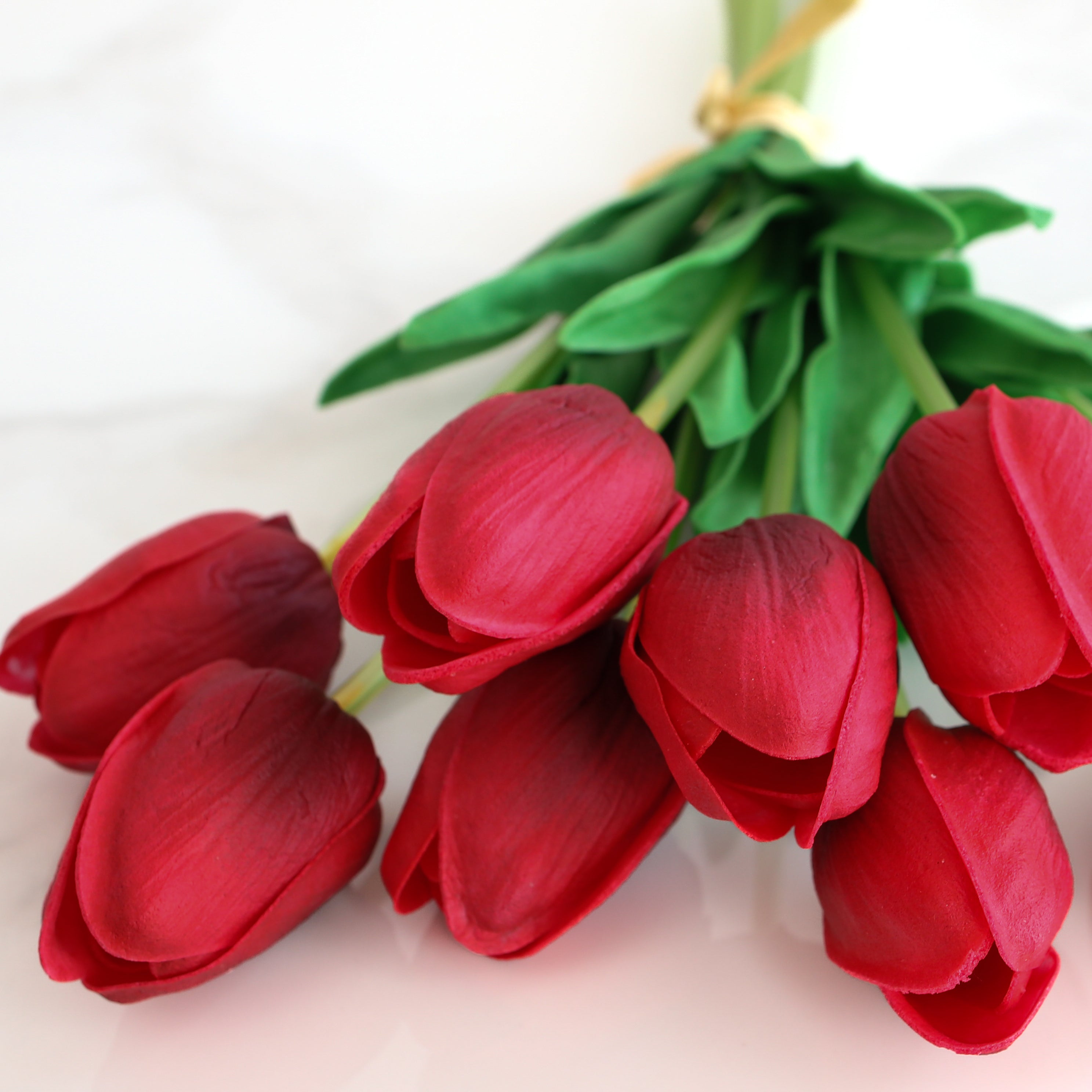 14" Red Tulip Bundle - Interior Delights