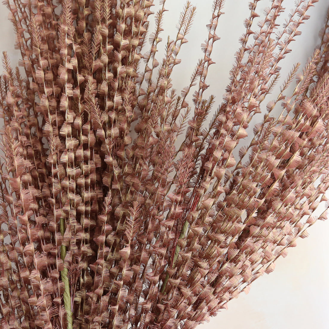 39&quot; Twisted Eyelash Ribbon Stem
