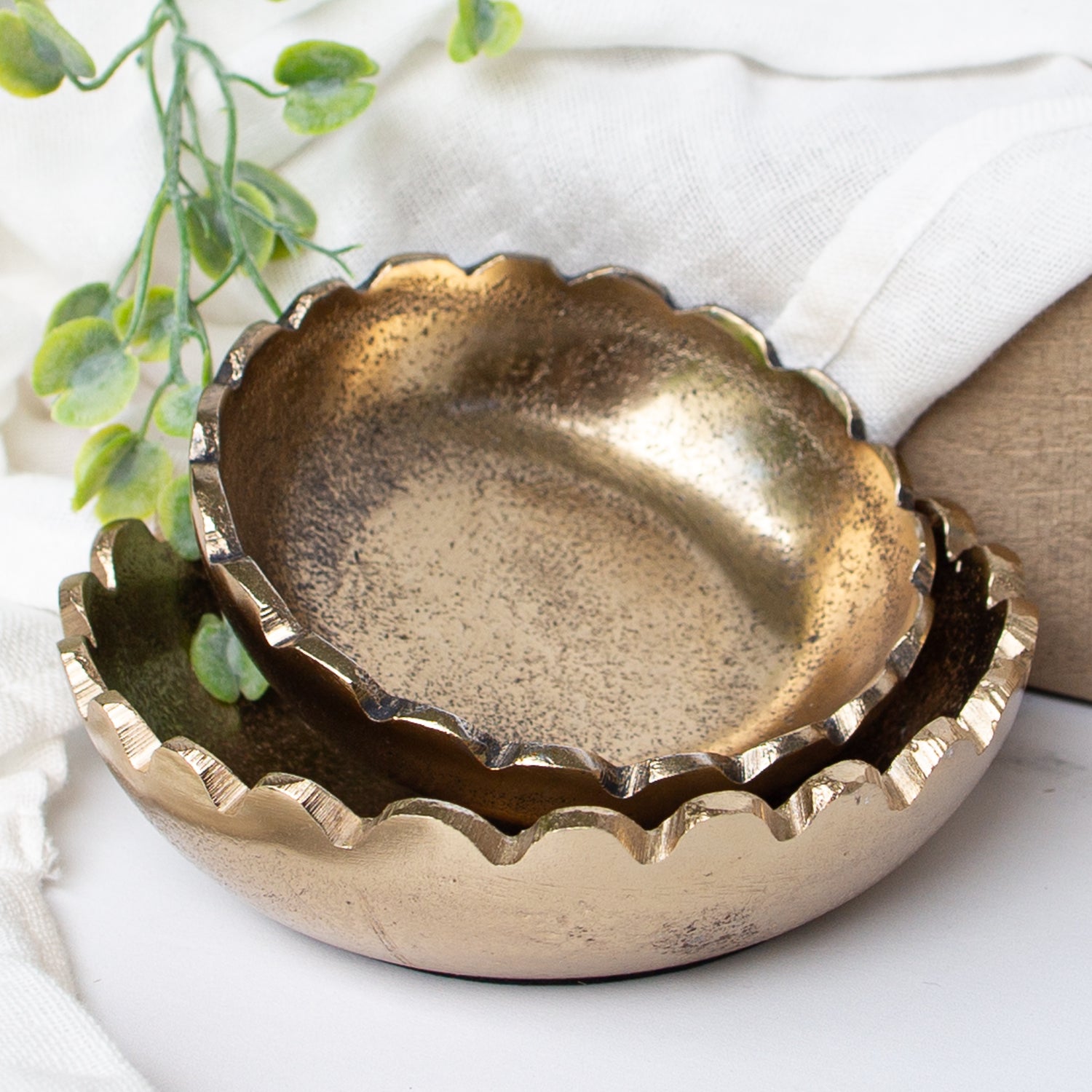 Gold Scalloped Bowls- Set of 2
