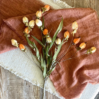 Lantern Buds | Ombre | 23&quot;