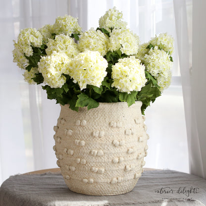 Cream Knot Vase-SOLD OUT FOR SEASON