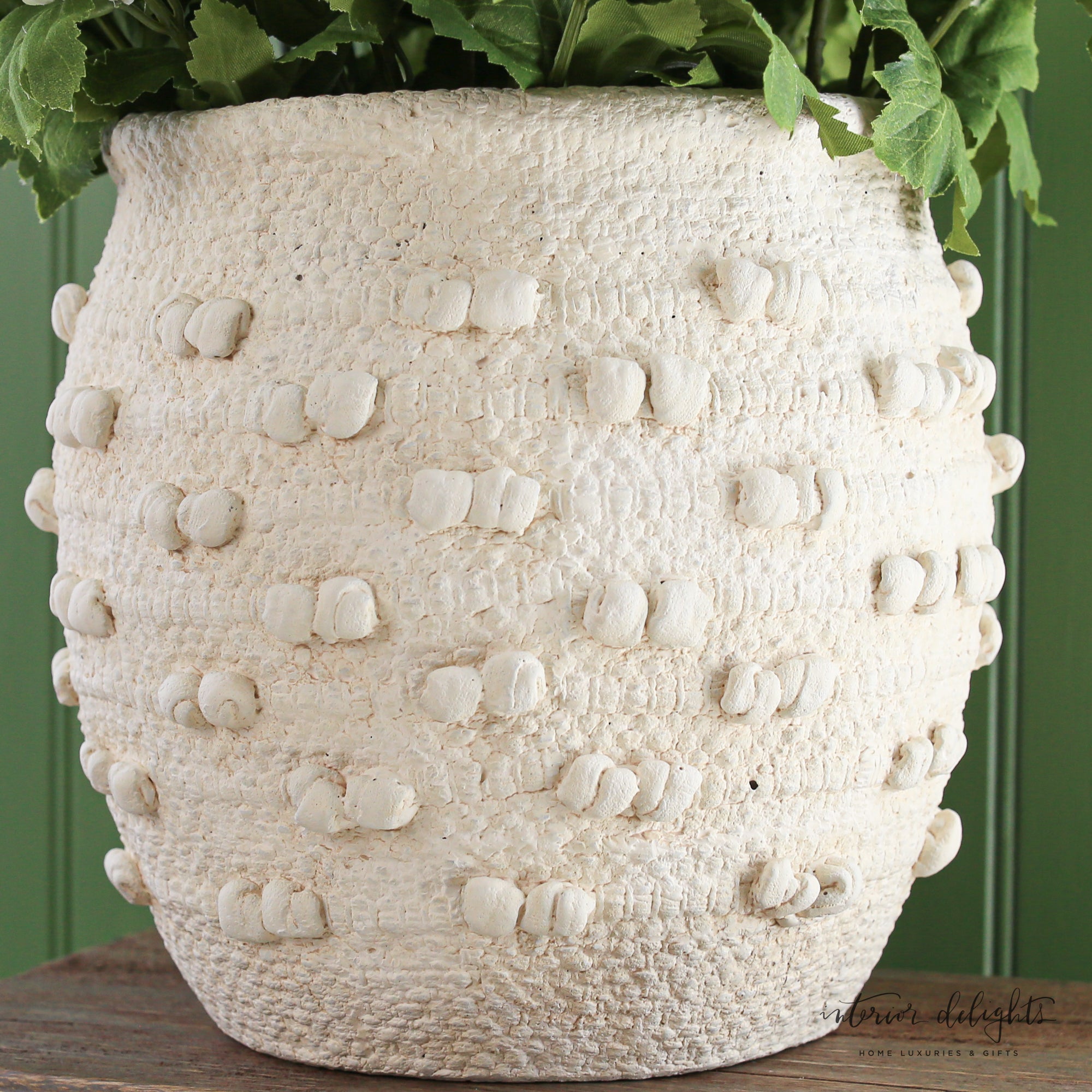 Cream Knot Vase-SOLD OUT FOR SEASON