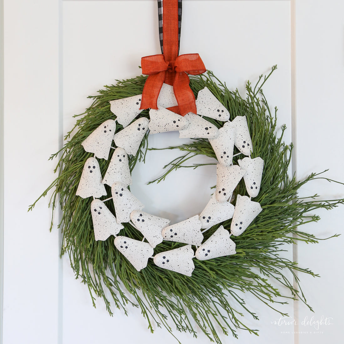 16 inch Ghost Wreath