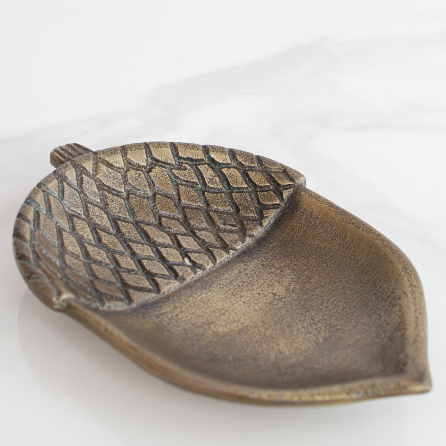 7" Brass Acorn Dish