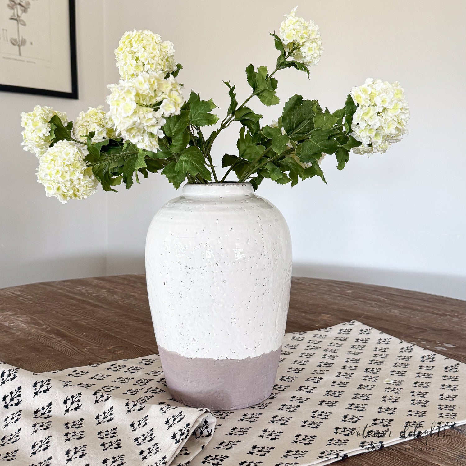 11&quot; Two Tone Reactive Vase