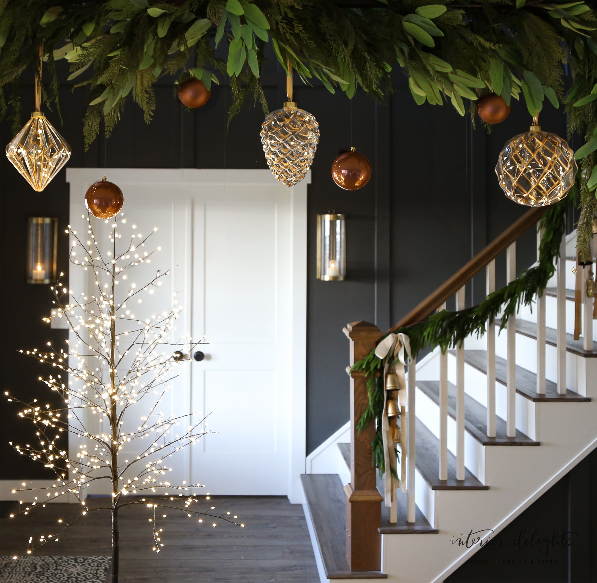 Mini Illuminated Garland Ensemble