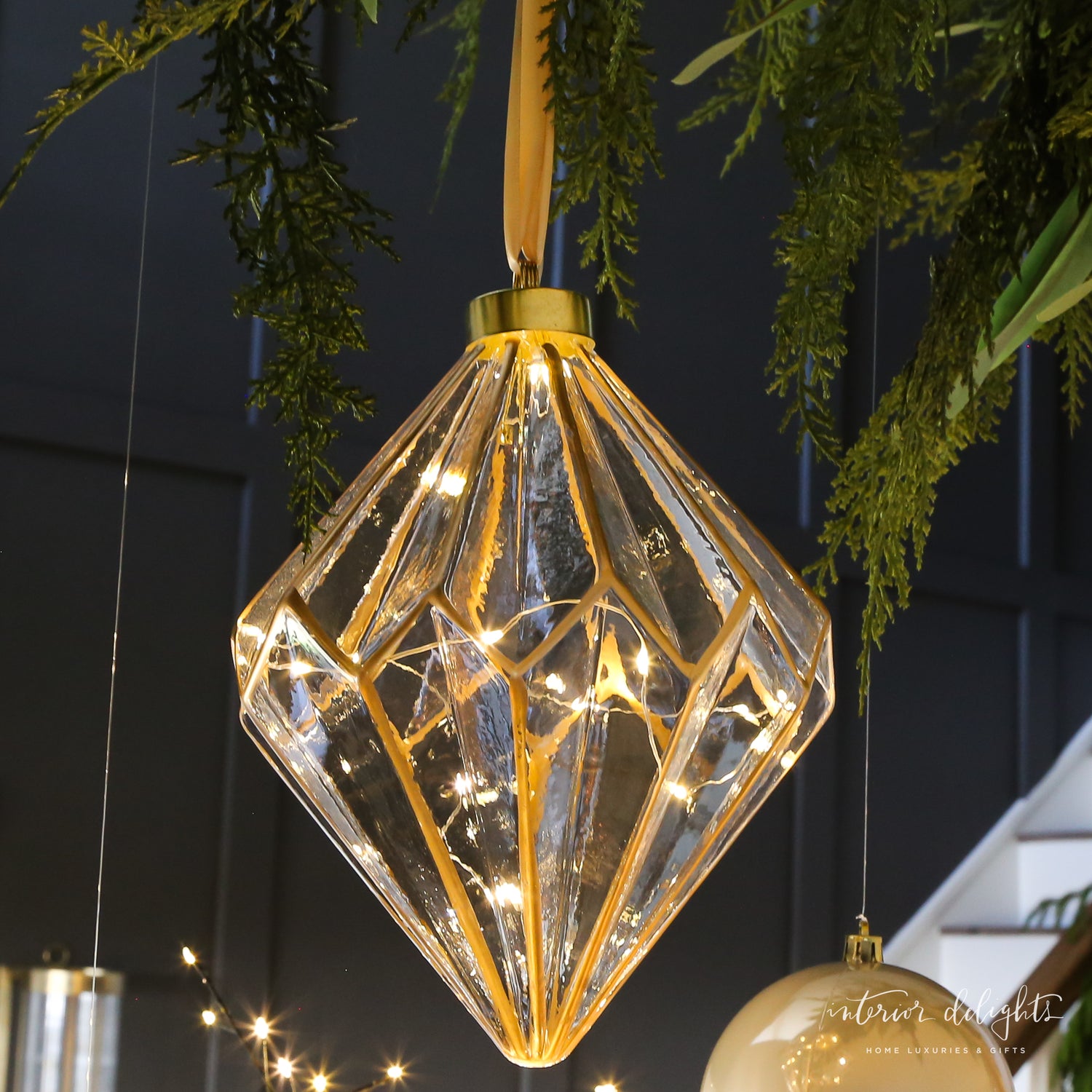 Majestic Illuminated Ensemble
