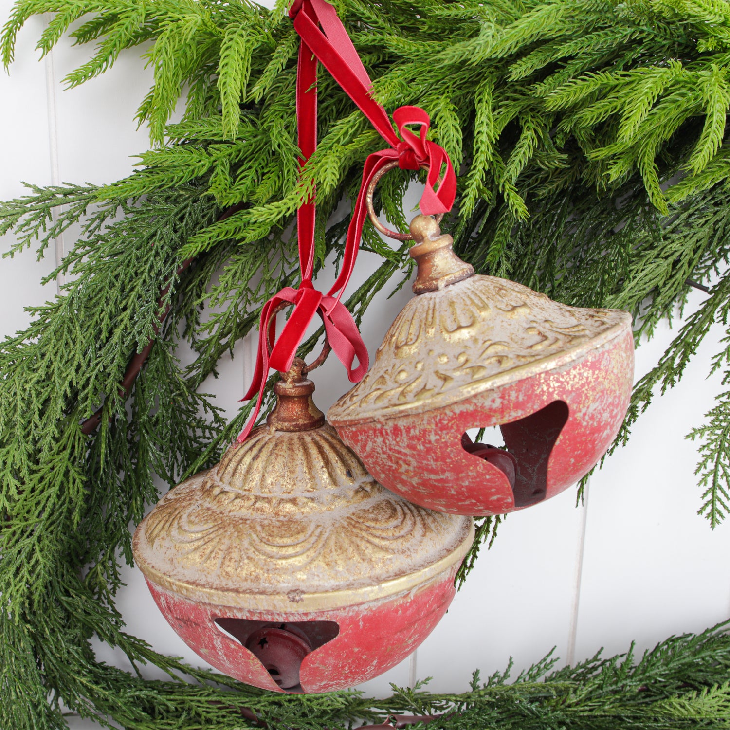 7.25" Vintage Red and Gold Bell