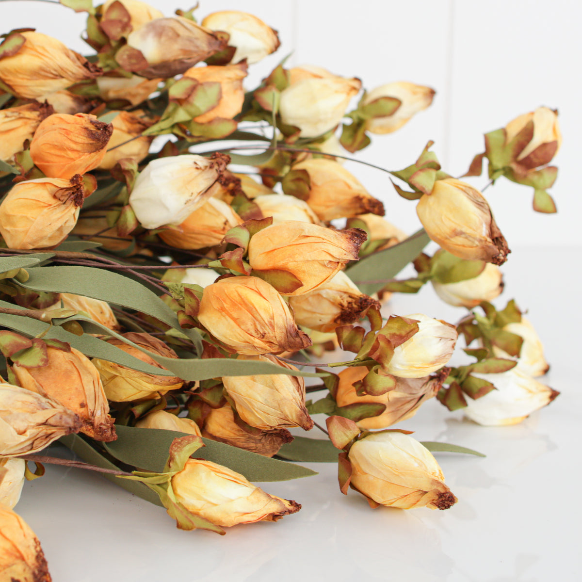 23" Lantern Buds, Ombre - Interior Delights