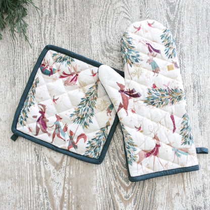 Woodland Creatures Oven Mitt and Pot Holder Set