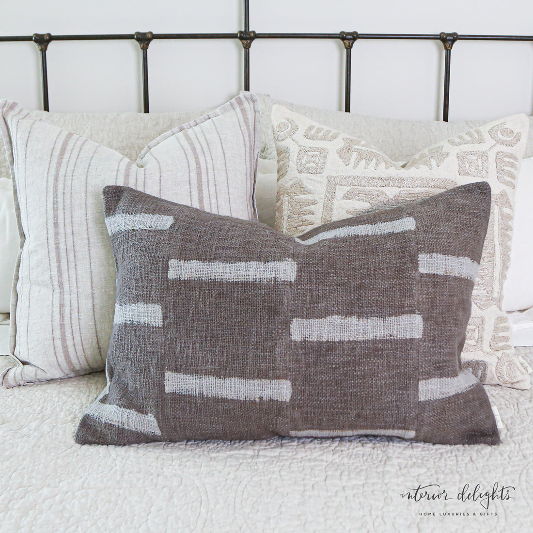 Dash Pillow- Taupe- 16x24