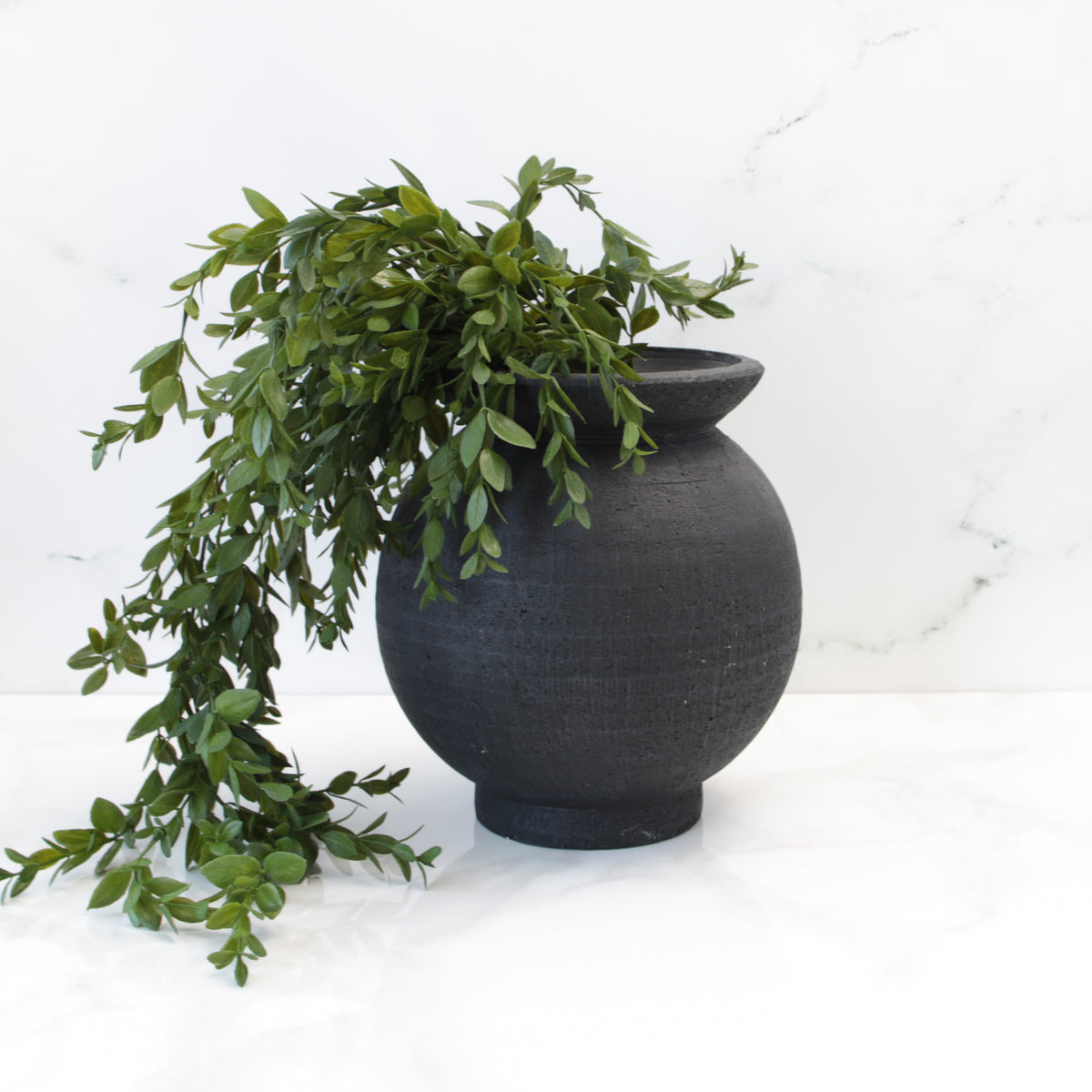 28" Green Leaf Draping Vine