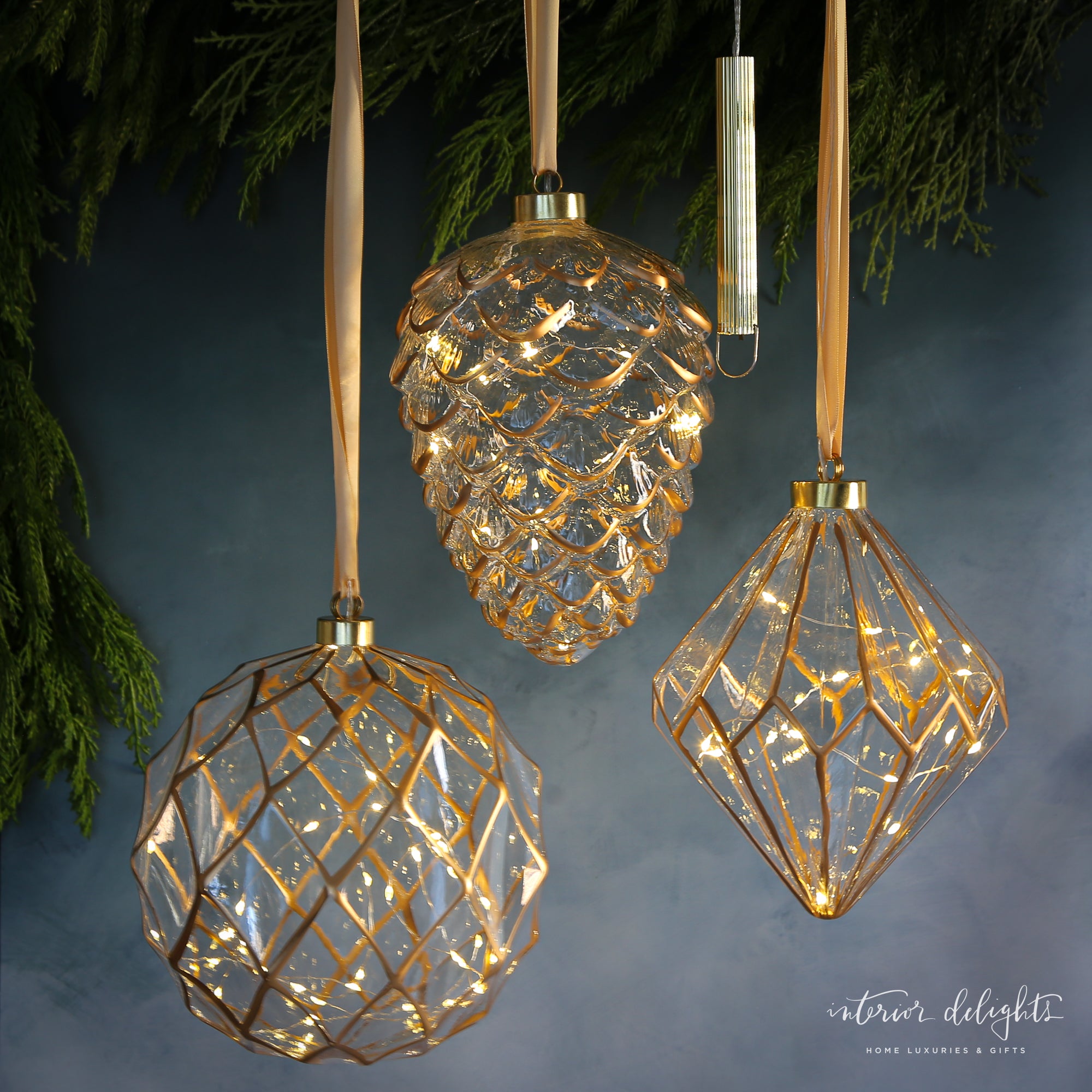 Mini Illuminated Garland Ensemble