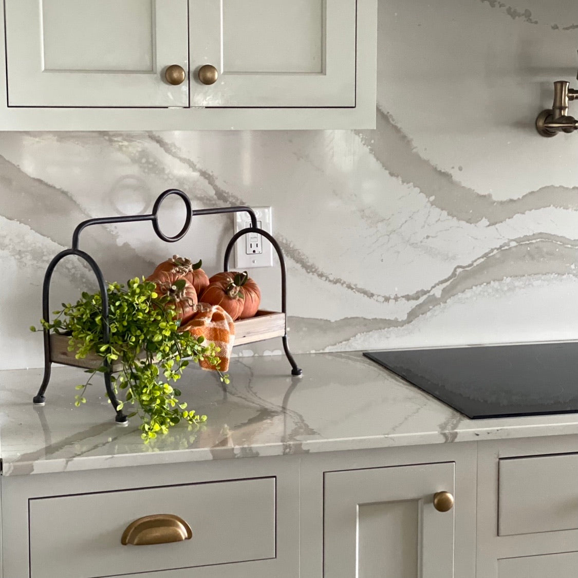 Circle Top Tray - Interior Delights